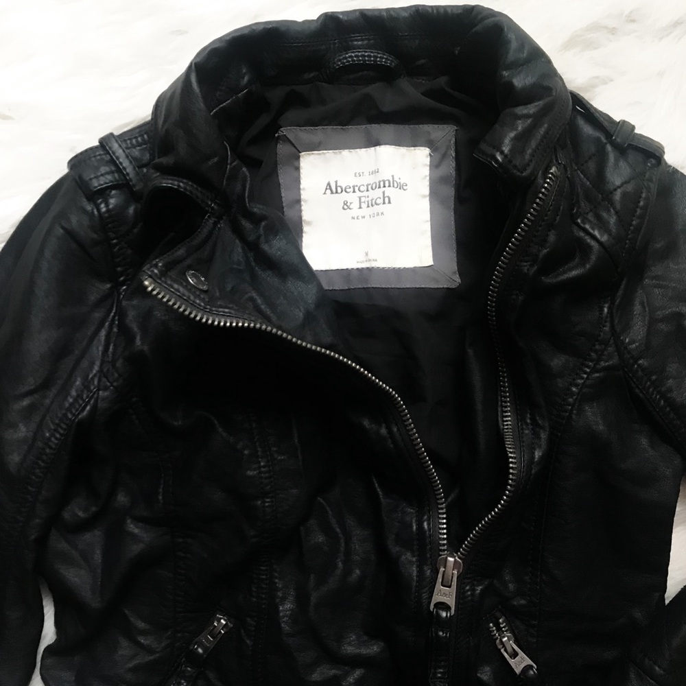 Abercrombie & Fitch Leather Jacket 🖤